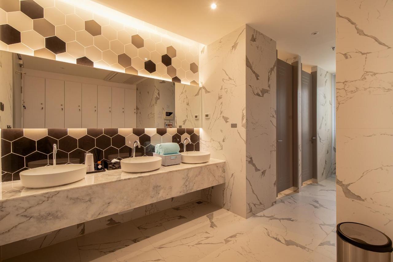 Thaya Hotel Бангкок Экстерьер фото