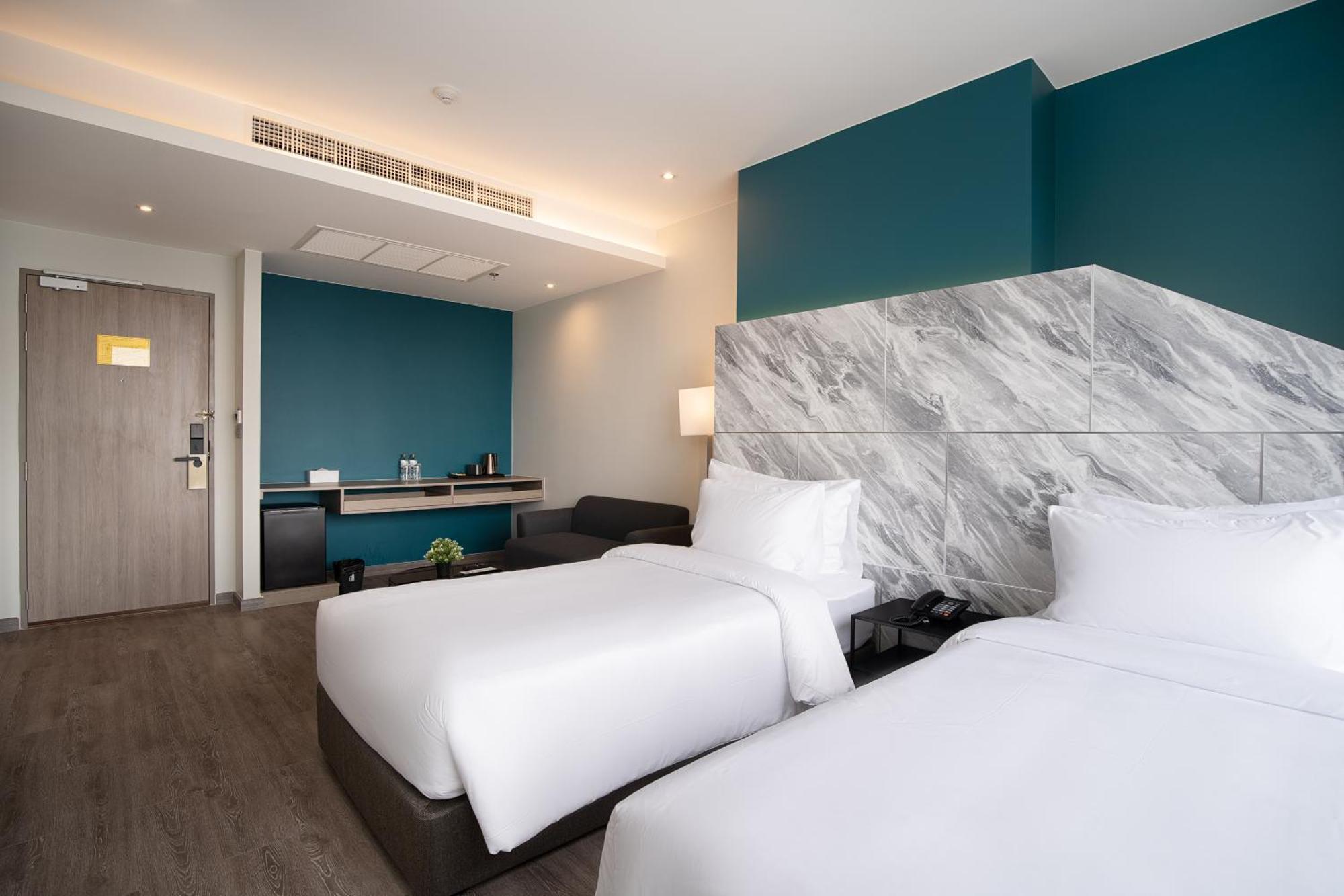 Thaya Hotel Бангкок Экстерьер фото