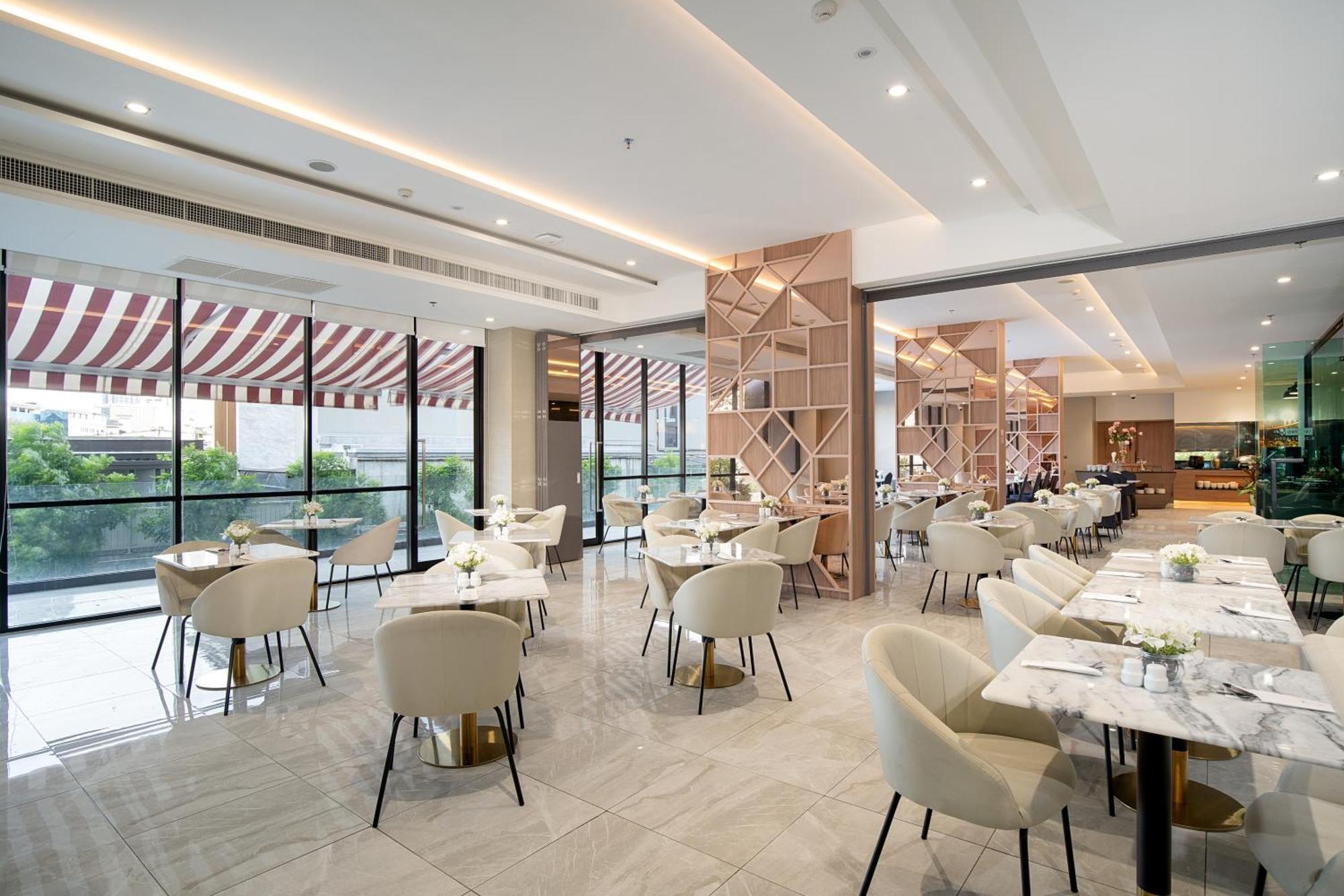 Thaya Hotel Бангкок Экстерьер фото