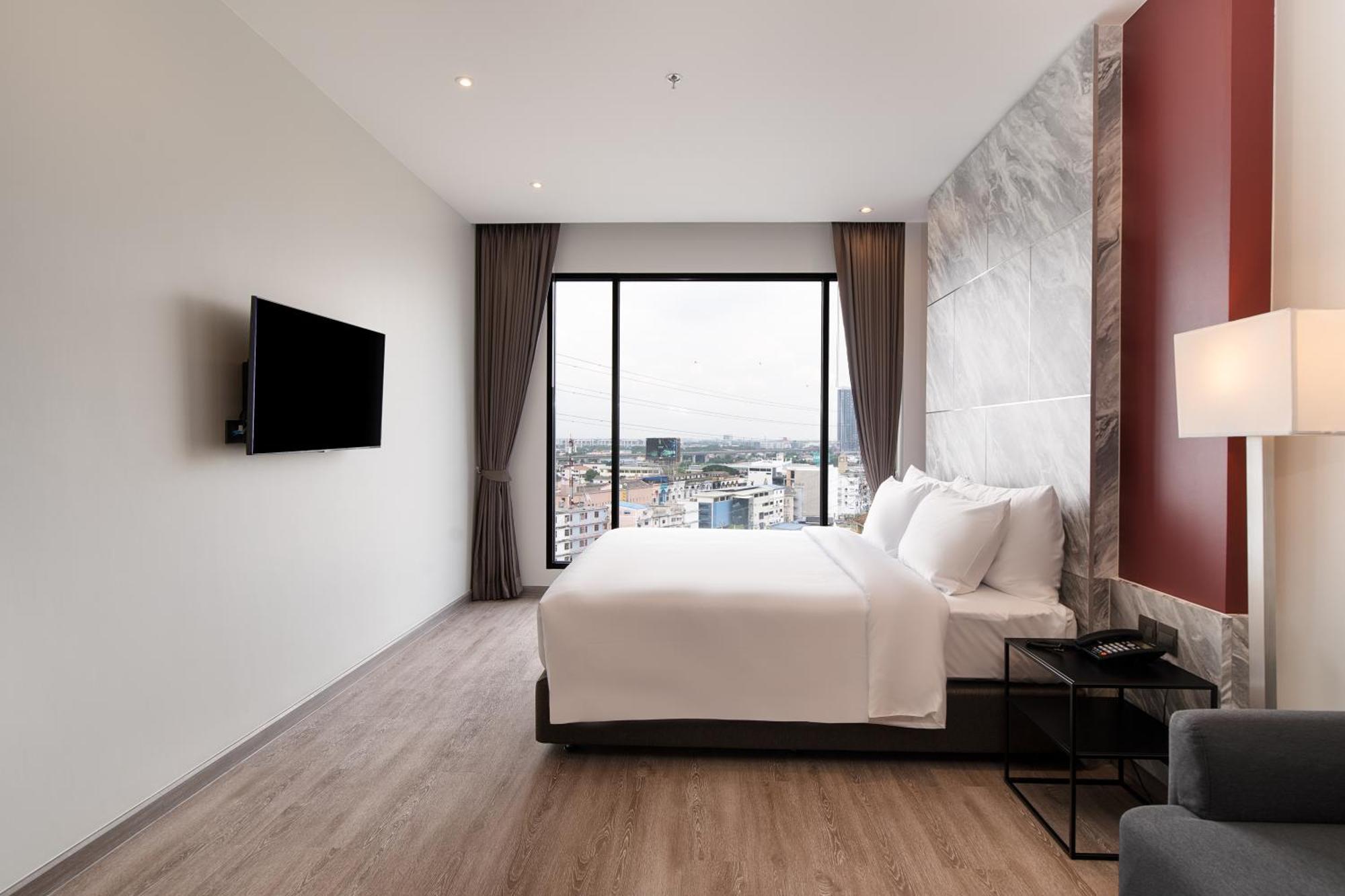 Thaya Hotel Бангкок Экстерьер фото